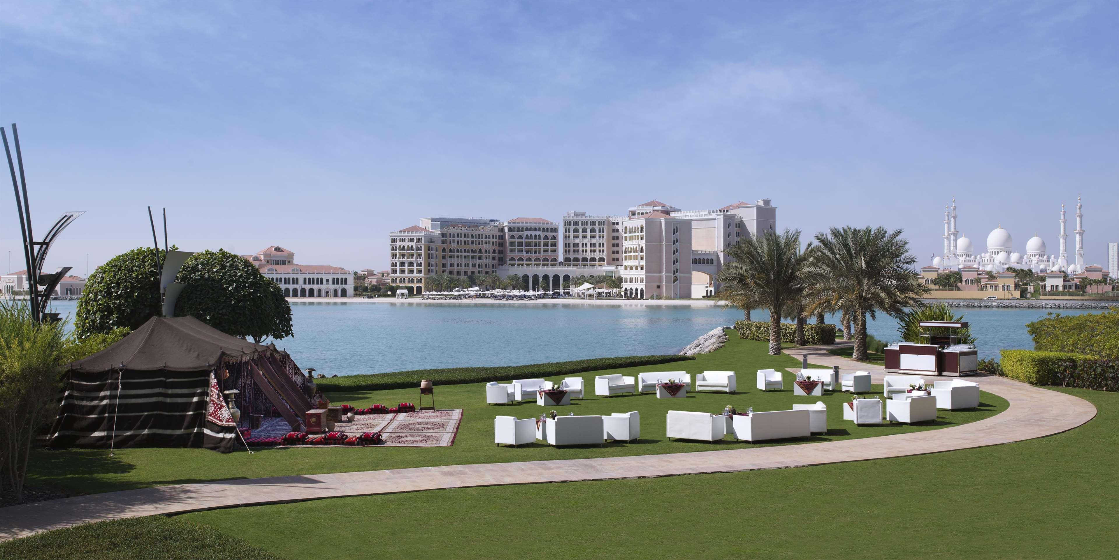Fairmont Bab Al Bahr Hotel Abu Dhabi Esterno foto